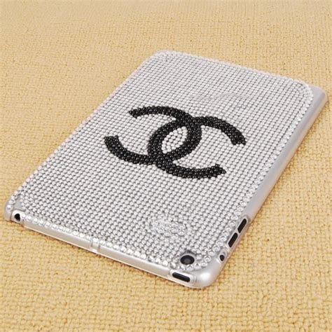 chanel logo ipad case